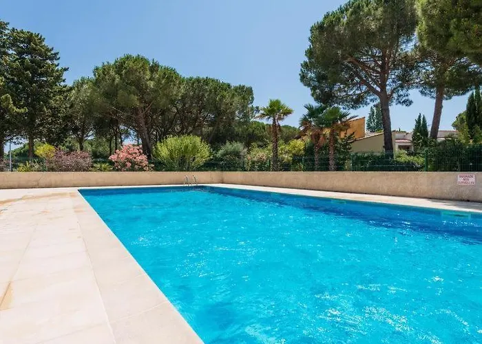 5 Personnes Piscine Pinede Et Mer